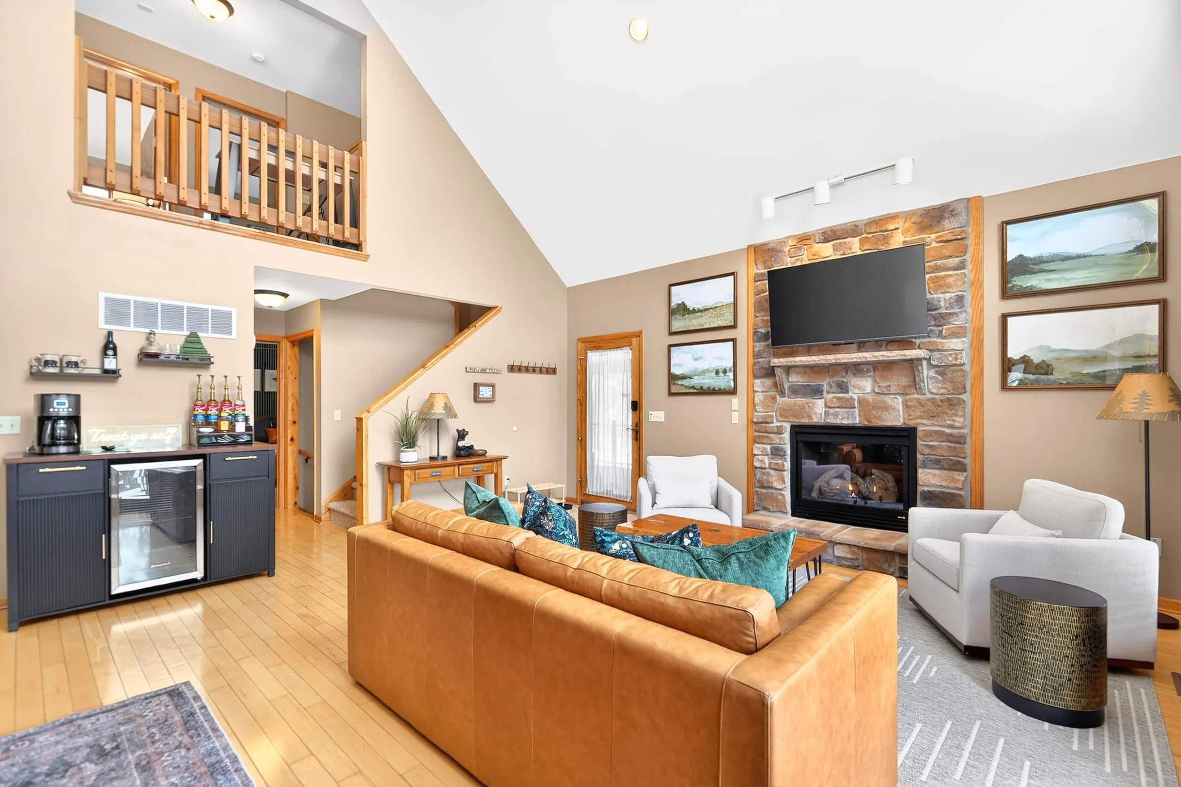 Great room, Sleeper sofa